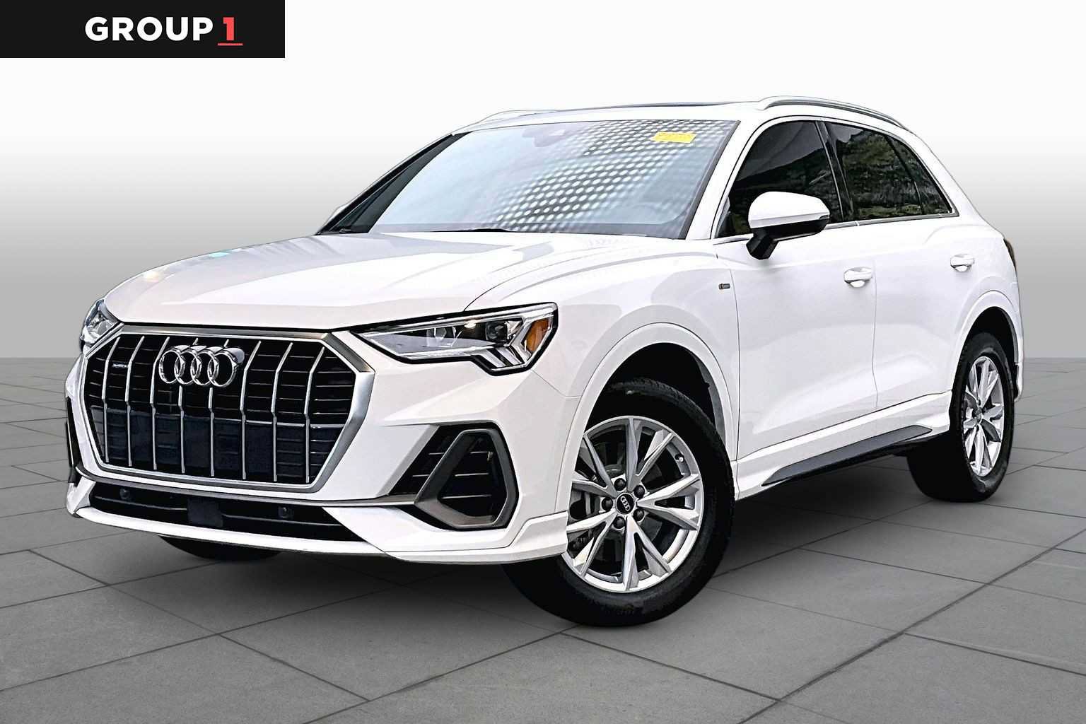 Certified 2024 Audi Q3 2.0T Premium w/ Convenience Package AWD/4WD image 1