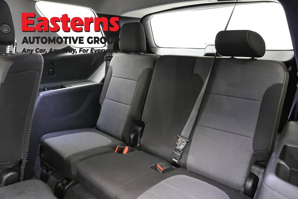Used 2018 Chevrolet Traverse LS AWD/4WD image 23