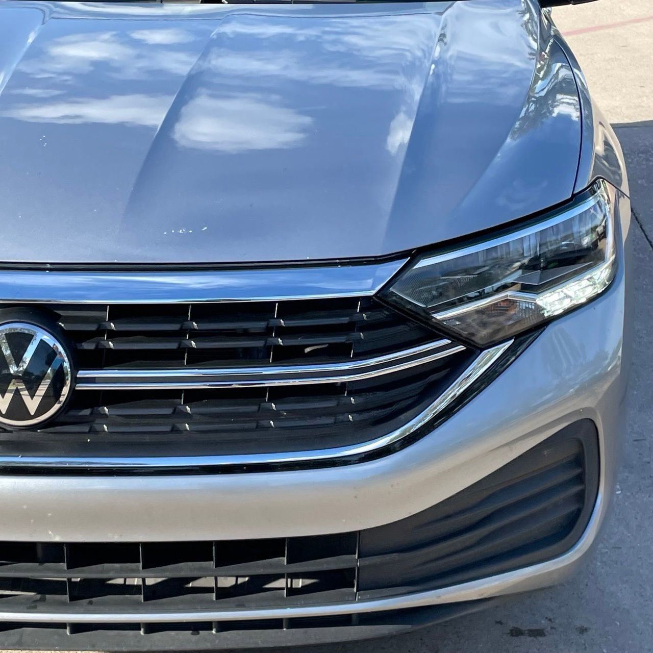 Used 2024 Volkswagen Jetta SE FWD image 8