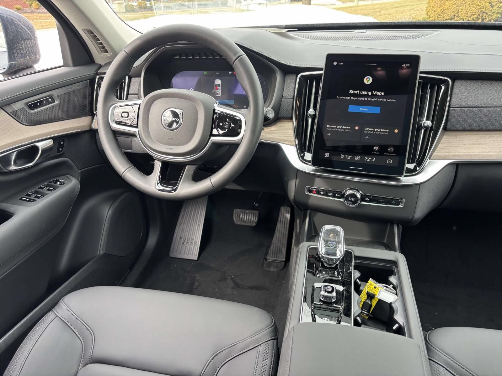 New 2026 Volvo XC90 B6 Plus w/ Protection Package Premier AWD/4WD image 30