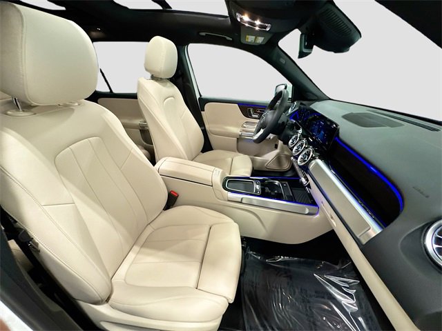 Certified 2025 Mercedes-Benz GLB 250 4MATIC image 29