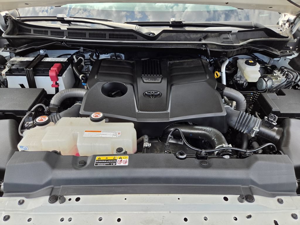 Used 2022 Toyota Tundra SR w/ SR Tow Package RWD image 29