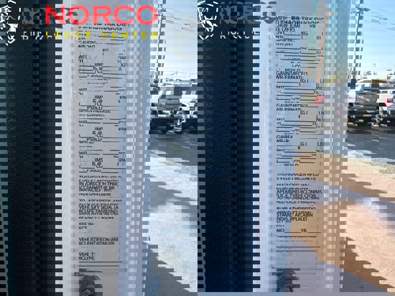 Used 2018 RAM ProMaster 3500 w/ Premium Appearance Group image 25