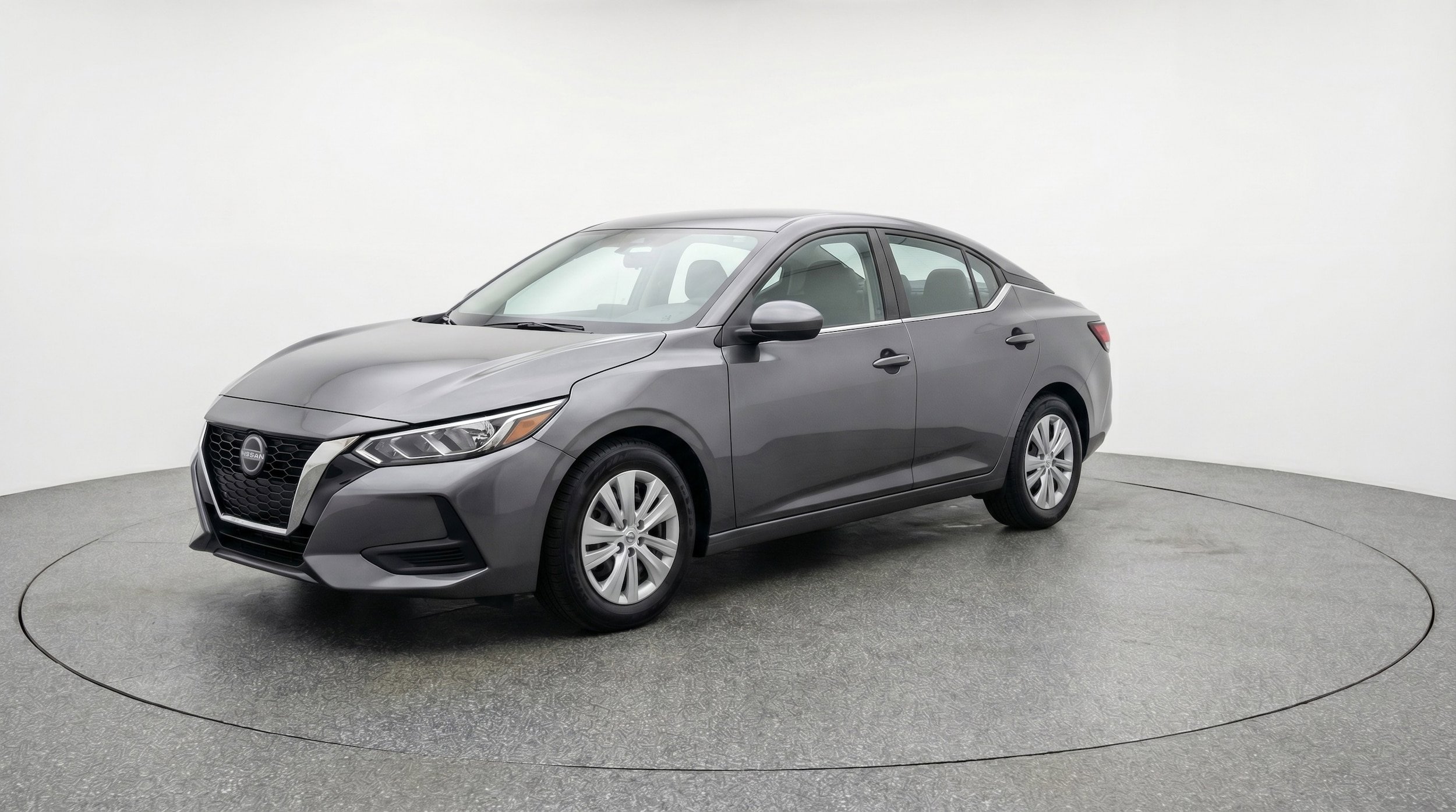 Used 2025 Nissan Sentra S FWD image 3