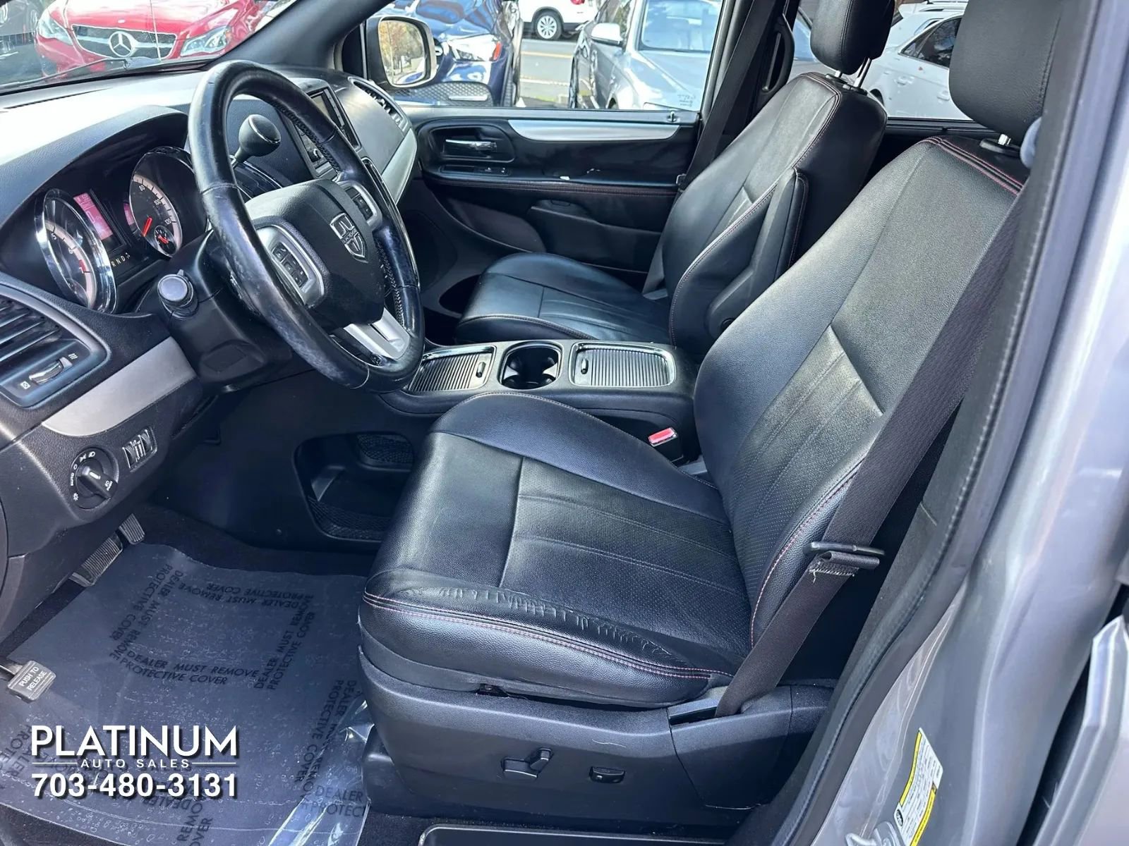 Used 2018 Dodge Grand Caravan GT image 12