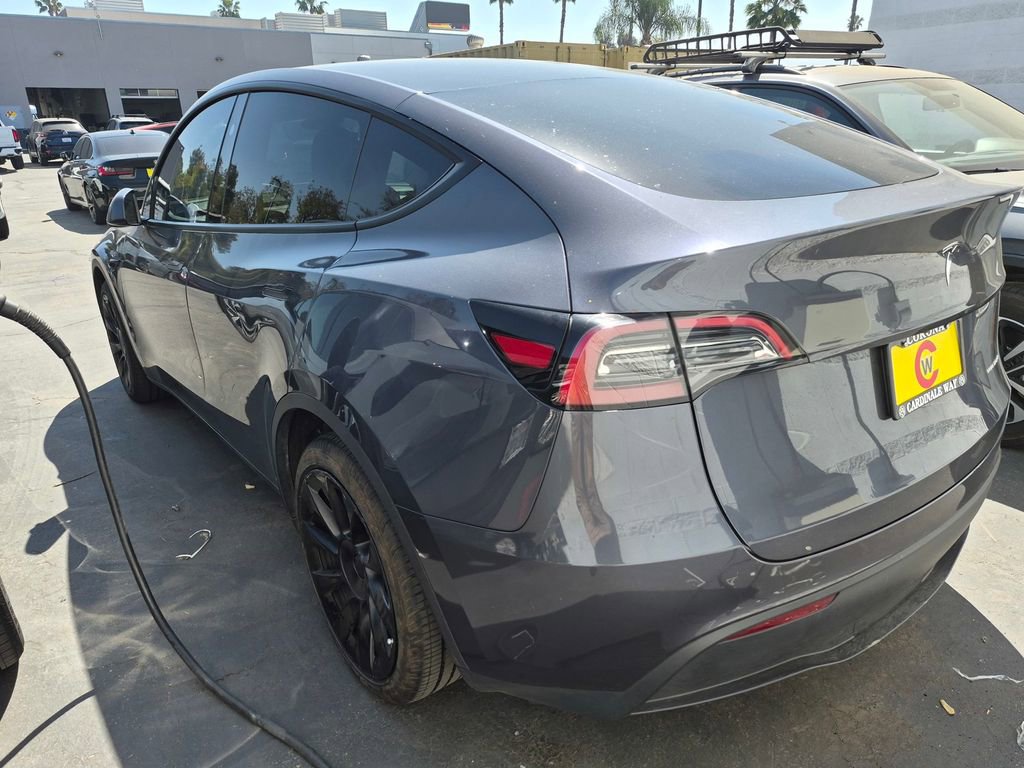 Used 2024 Tesla Model Y Long Range image 4