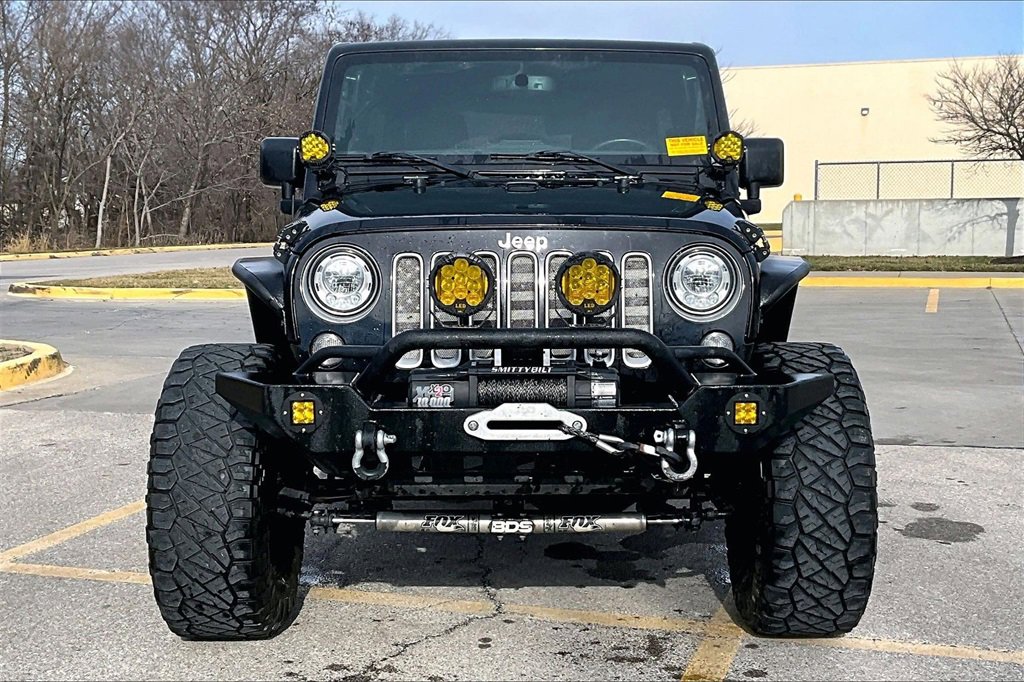 Used 2017 Jeep Wrangler Unlimited Sahara w/ Max Tow Package image 2