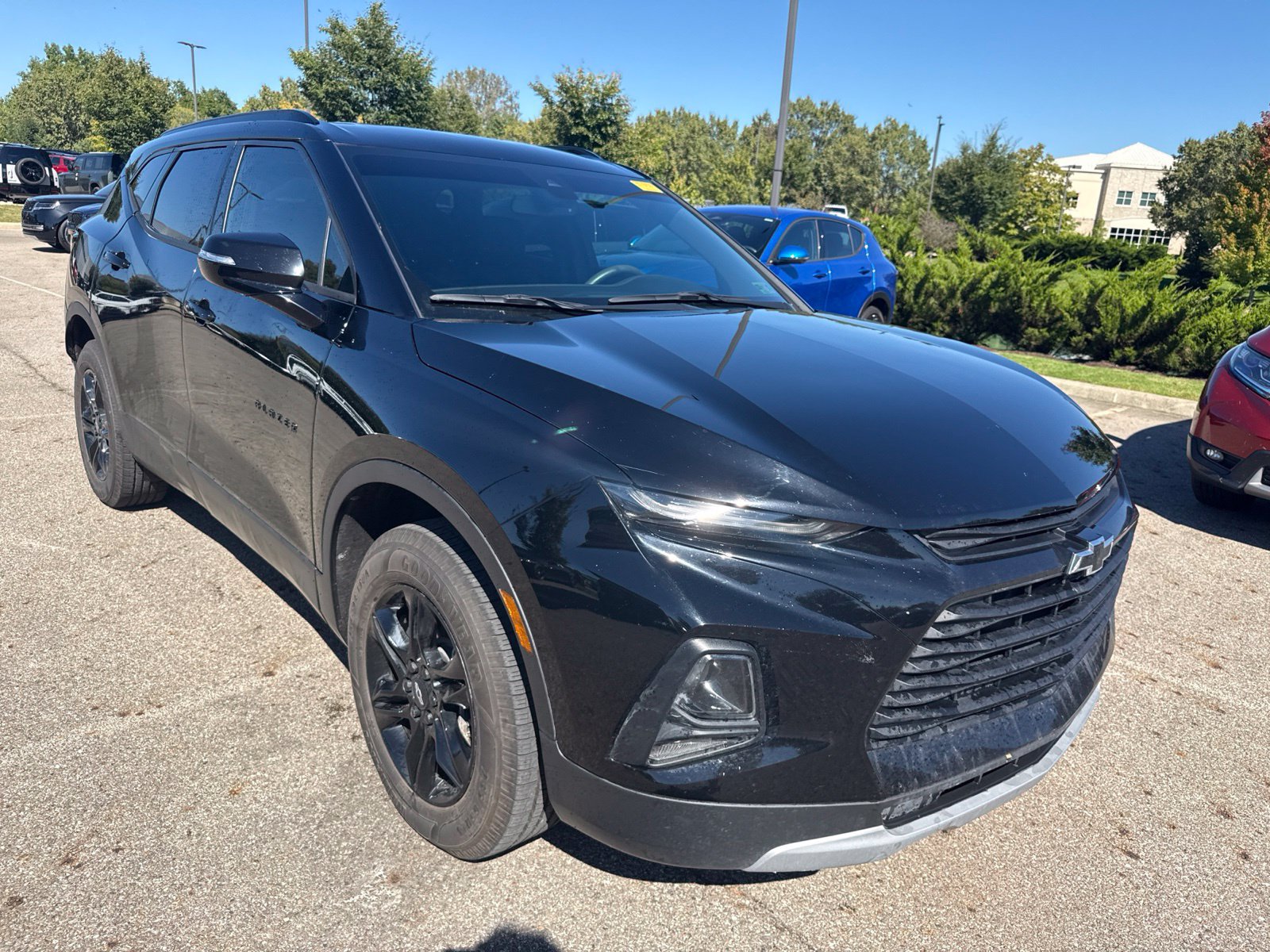 Used 2022 Chevrolet Blazer LT FWD image 3