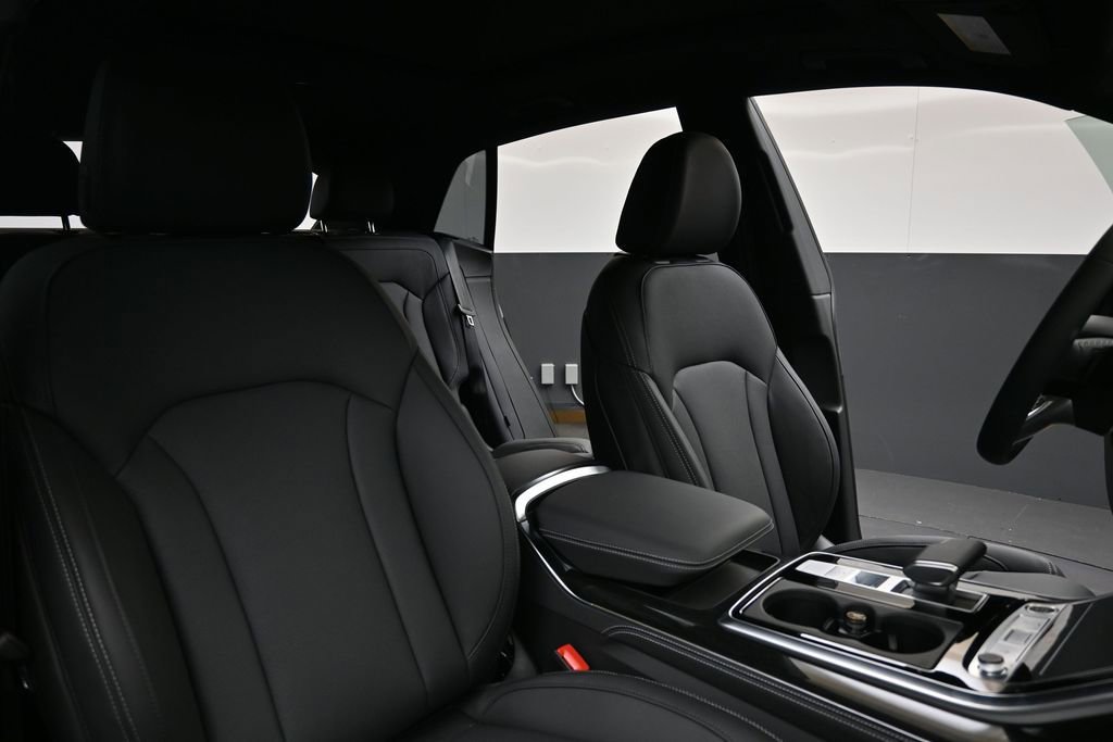 New 2026 Audi Q8 Prestige AWD/4WD image 13