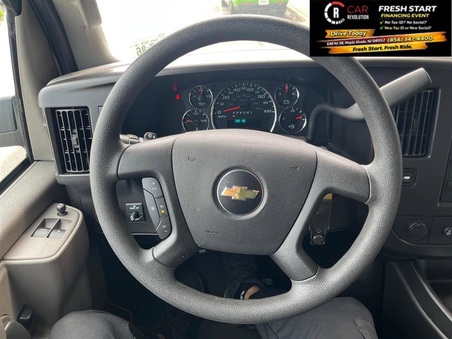 Used 2024 Chevrolet Express 3500 LT w/ LT Preferred Equipment Group RWD image 18
