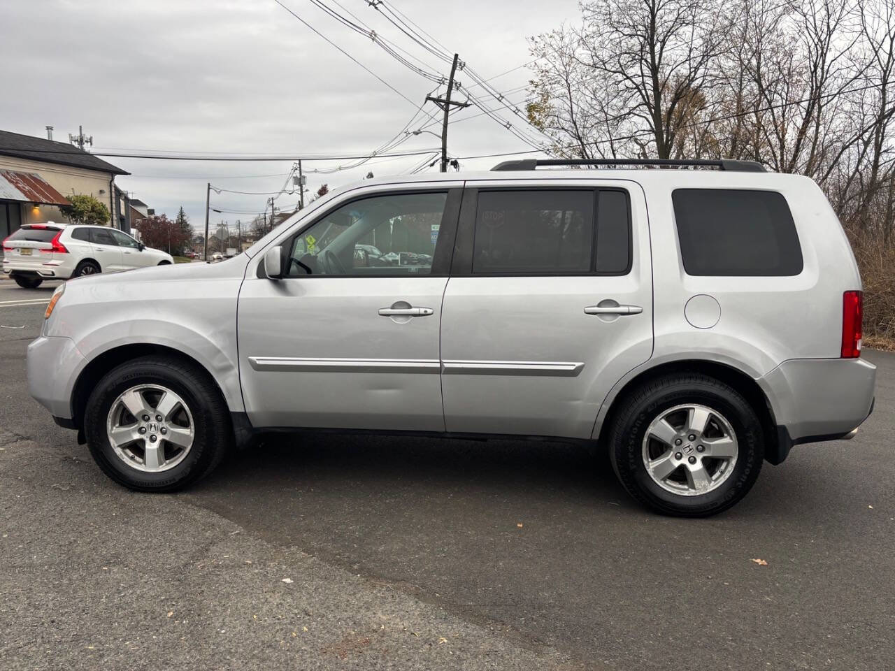 Used 2010 Honda Pilot EX-L image 2