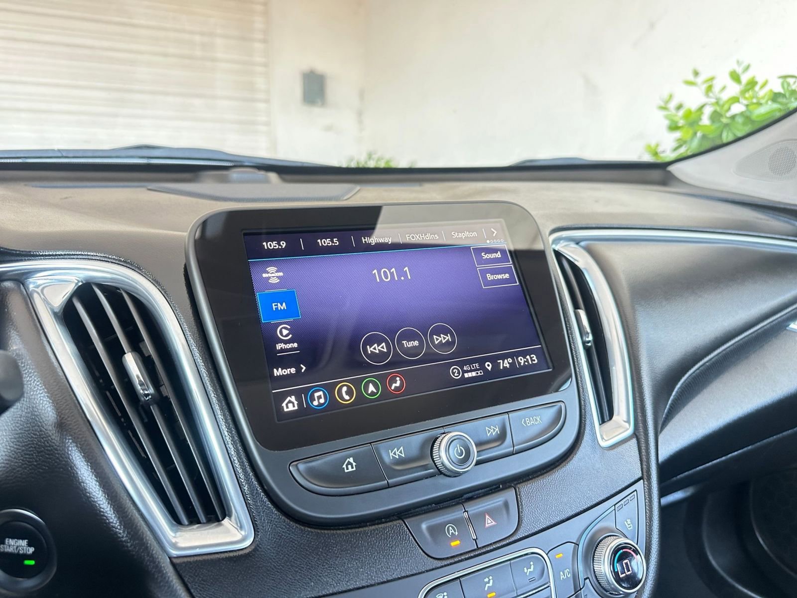 Used 2024 Chevrolet Malibu LT image 21