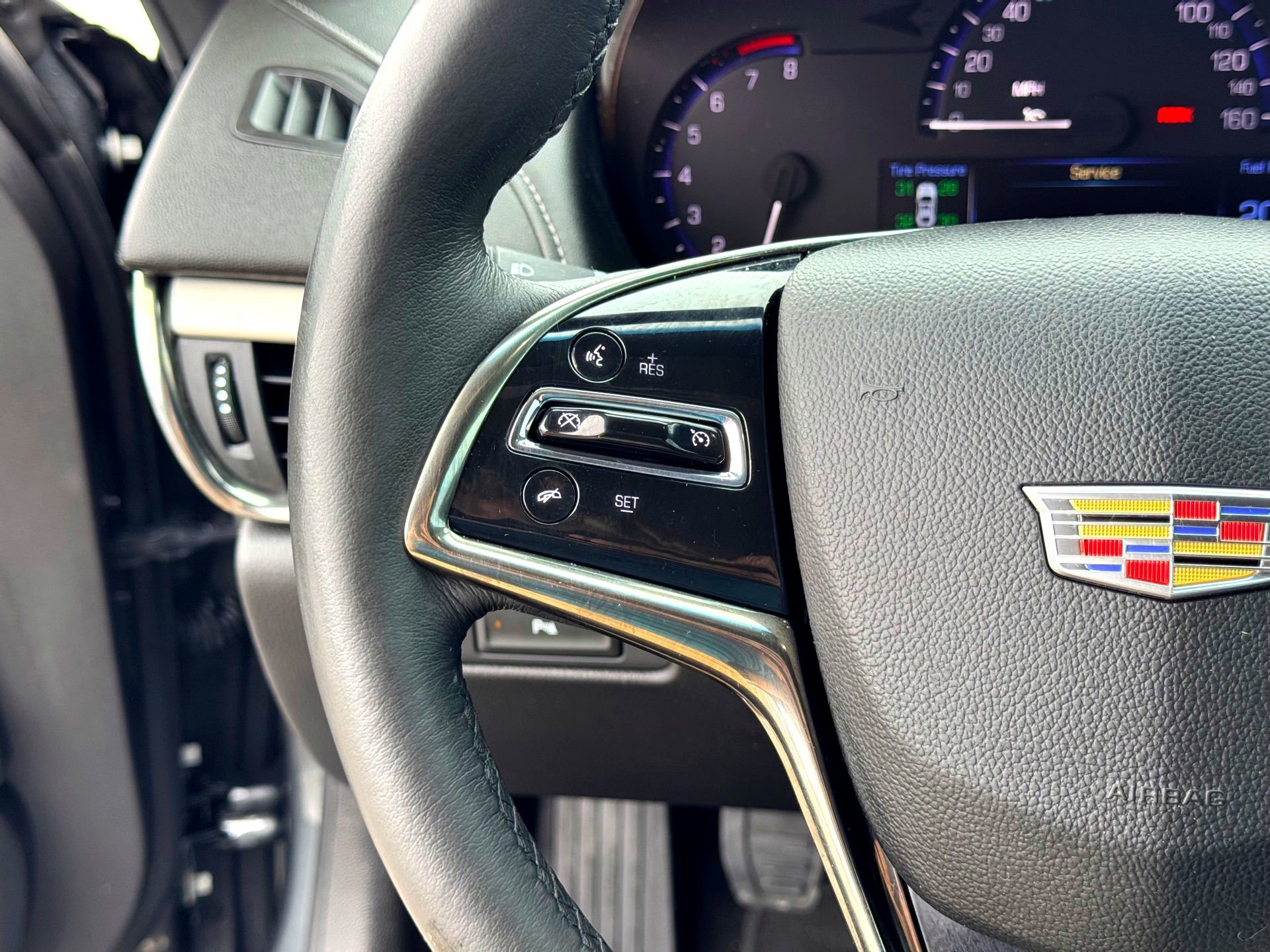 Used 2015 Cadillac ATS Luxury RWD image 26