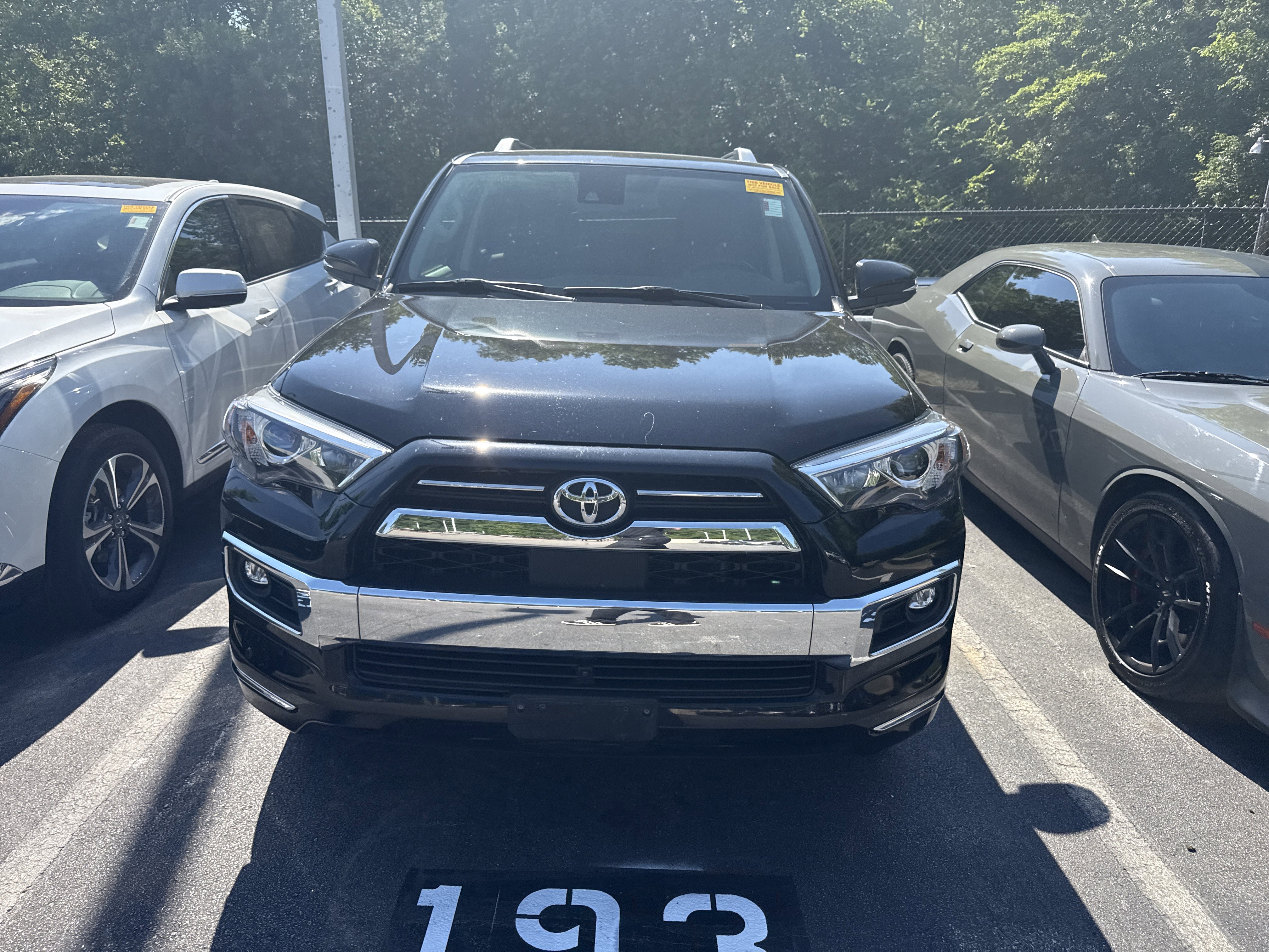Used 2022 Toyota 4Runner Limited AWD/4WD image 2