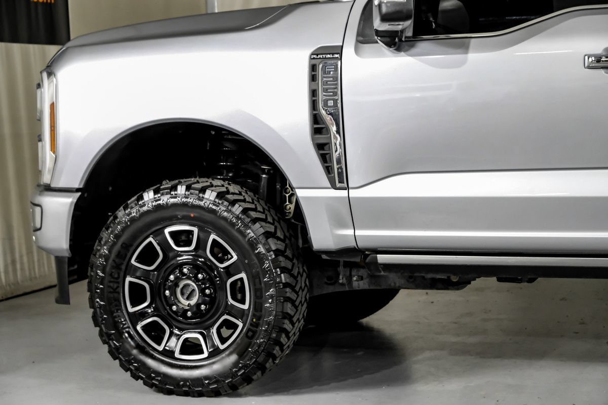 Used 2024 Ford F250 Platinum AWD/4WD image 12
