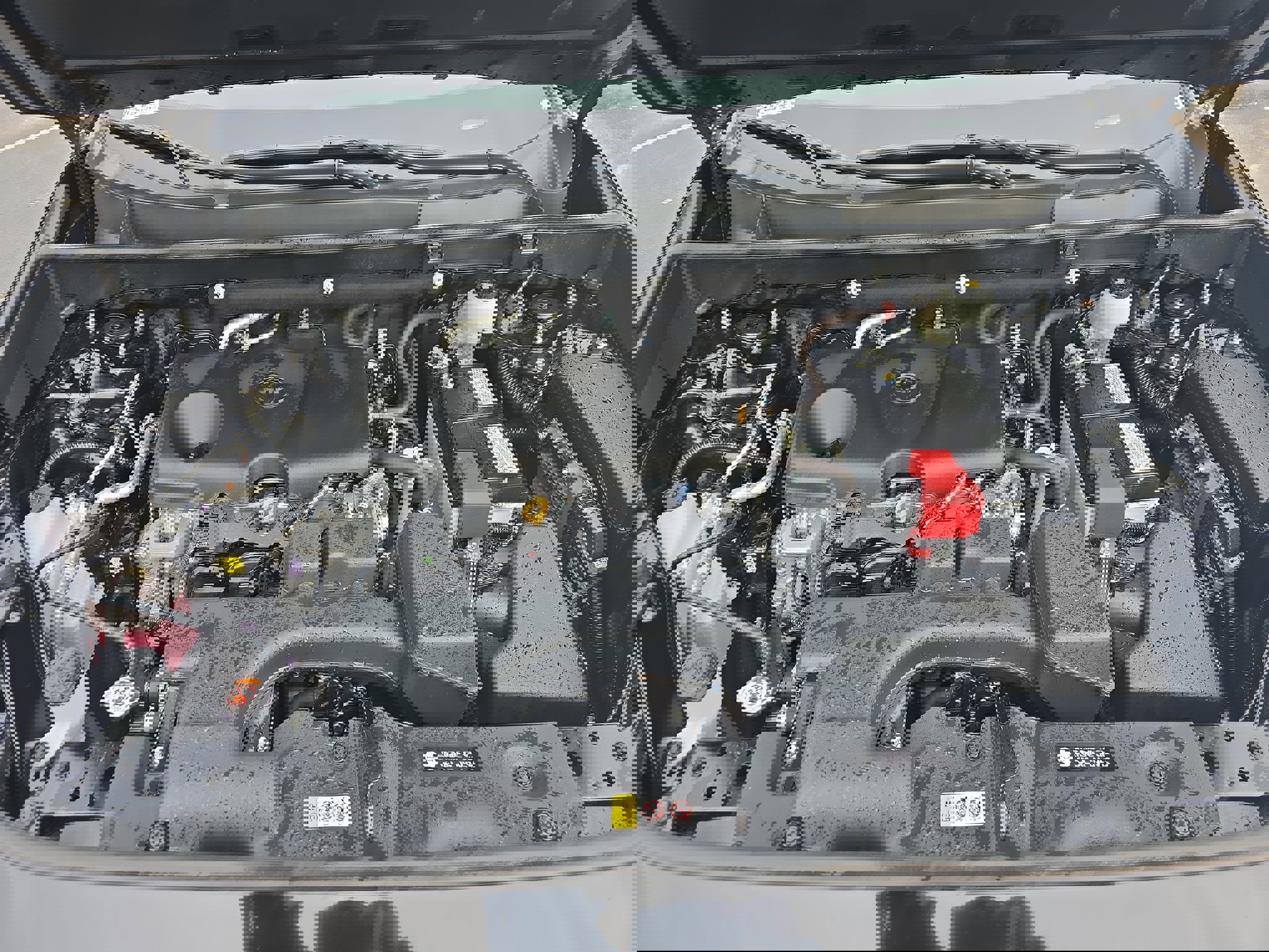 Used 2023 Toyota RAV4 XLE Premium image 32