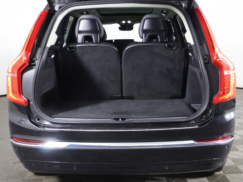 Used 2024 Volvo XC90 B6 Plus w/ Protection Package Premier AWD/4WD image 14