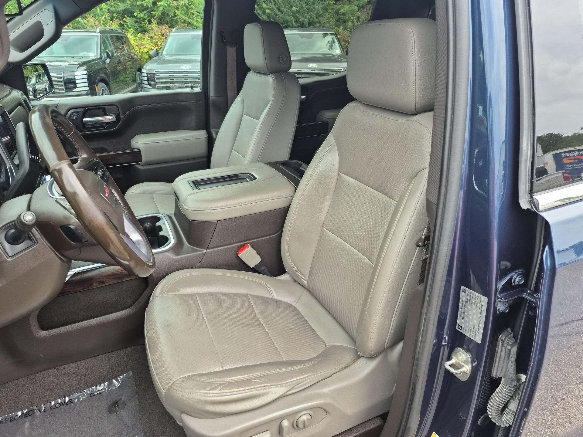 Used 2019 GMC Sierra 1500 SLT w/ SLT Premium Plus Package AWD/4WD image 19