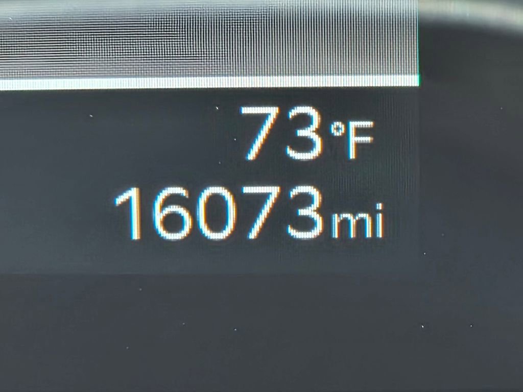 Used 2025 Kia K4 LXS image 25