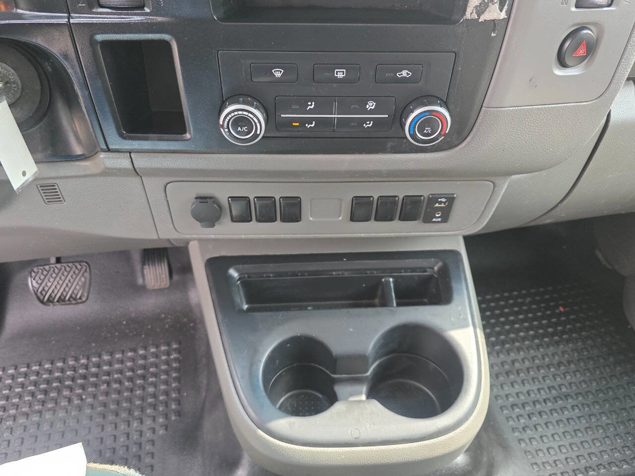 Used 2018 Nissan NV 1500 S w/ Rear Door Glass Package image 15