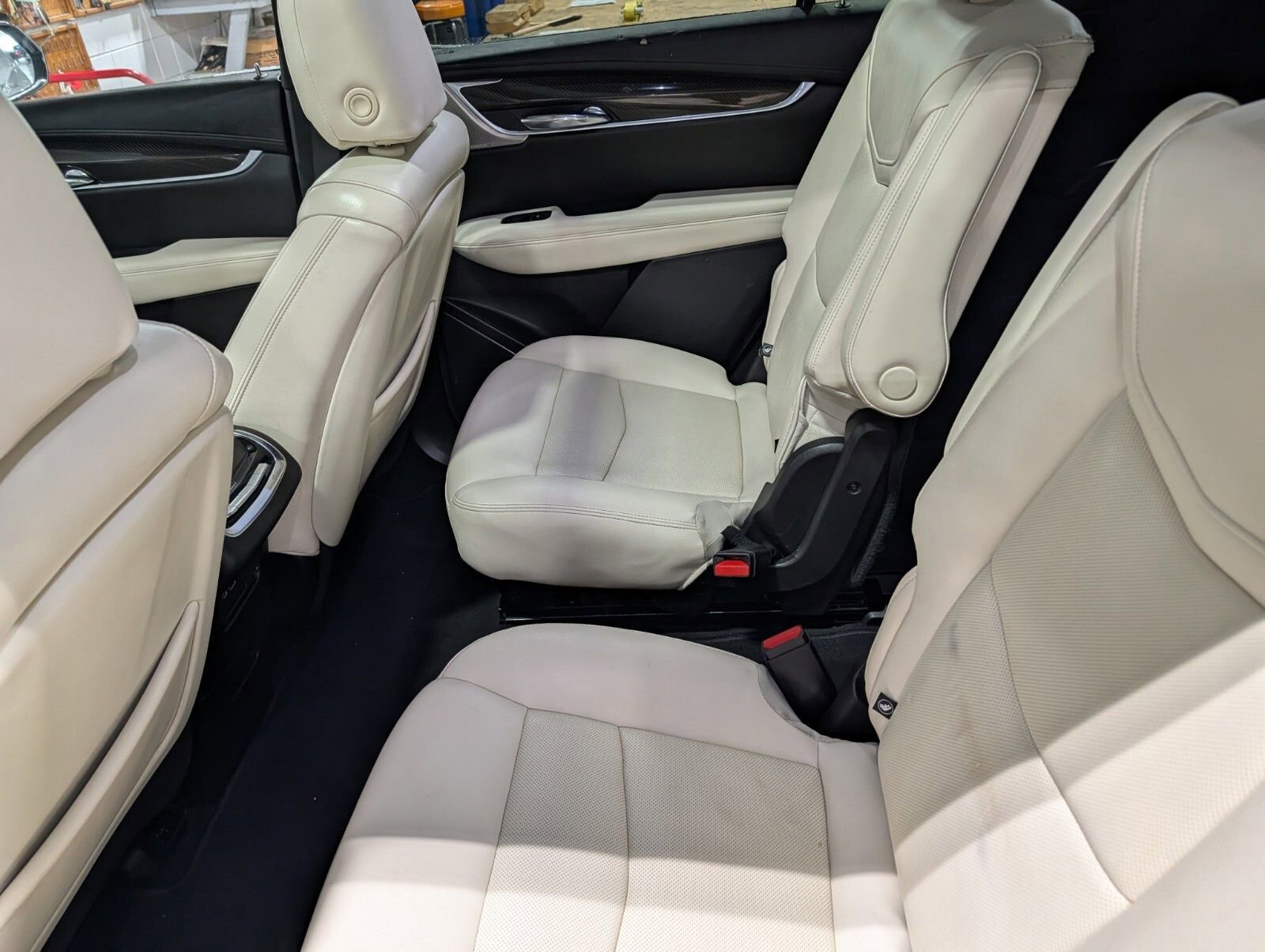 Used 2023 Cadillac XT6 Sport AWD/4WD image 26