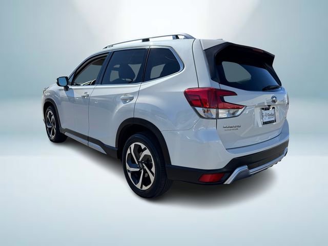 Used 2023 Subaru Forester Touring image 4