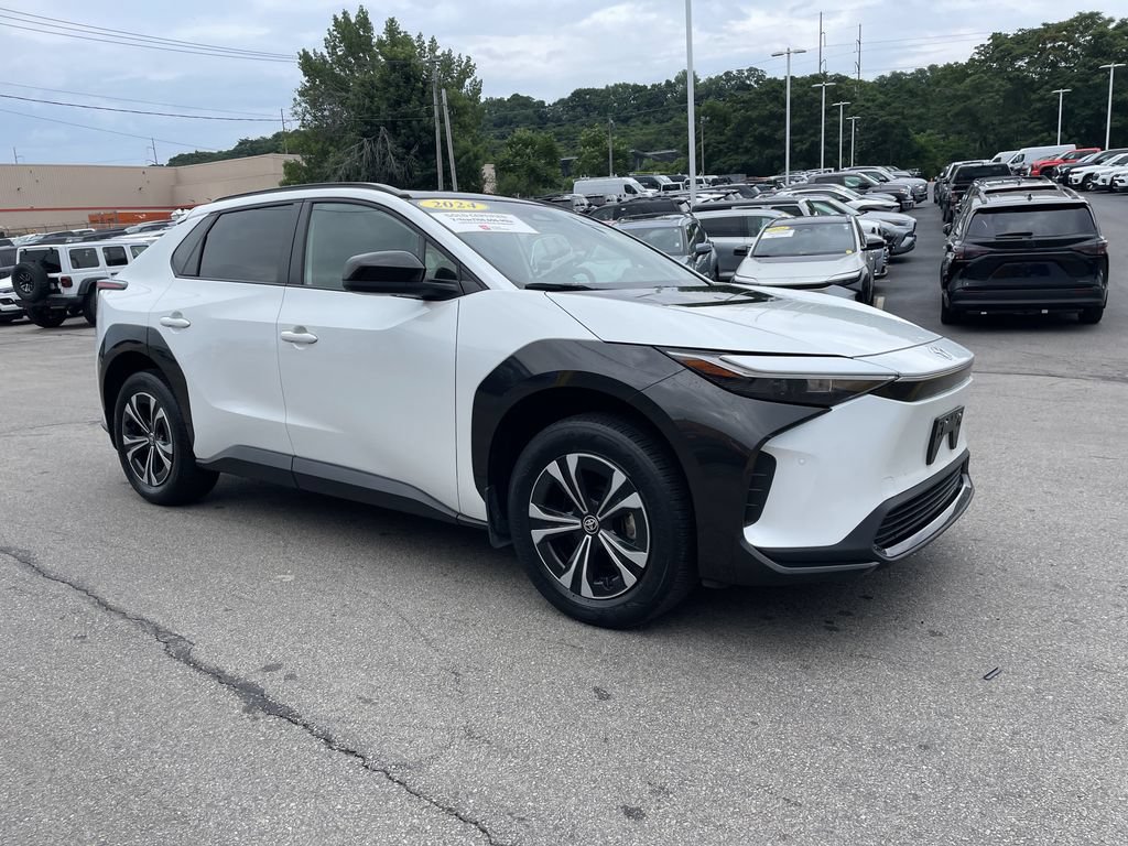 Certified 2024 Toyota bZ4X AWD w/ Weather Package image 6