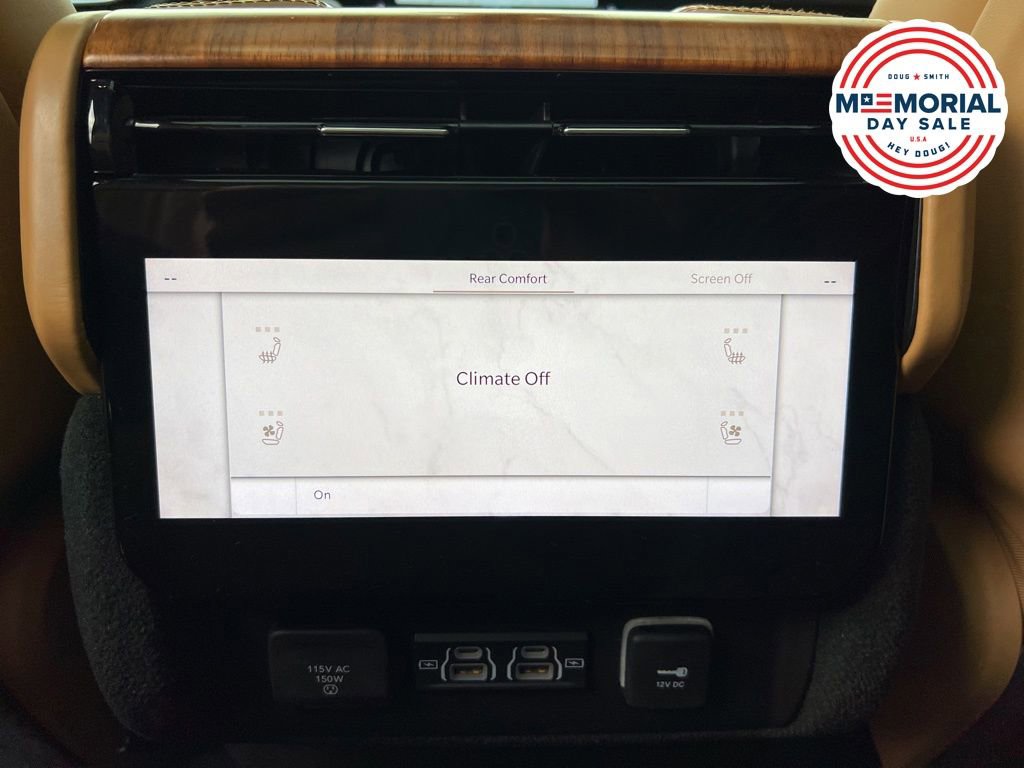 Used 2023 Jeep Grand Wagoneer Series III AWD/4WD image 31