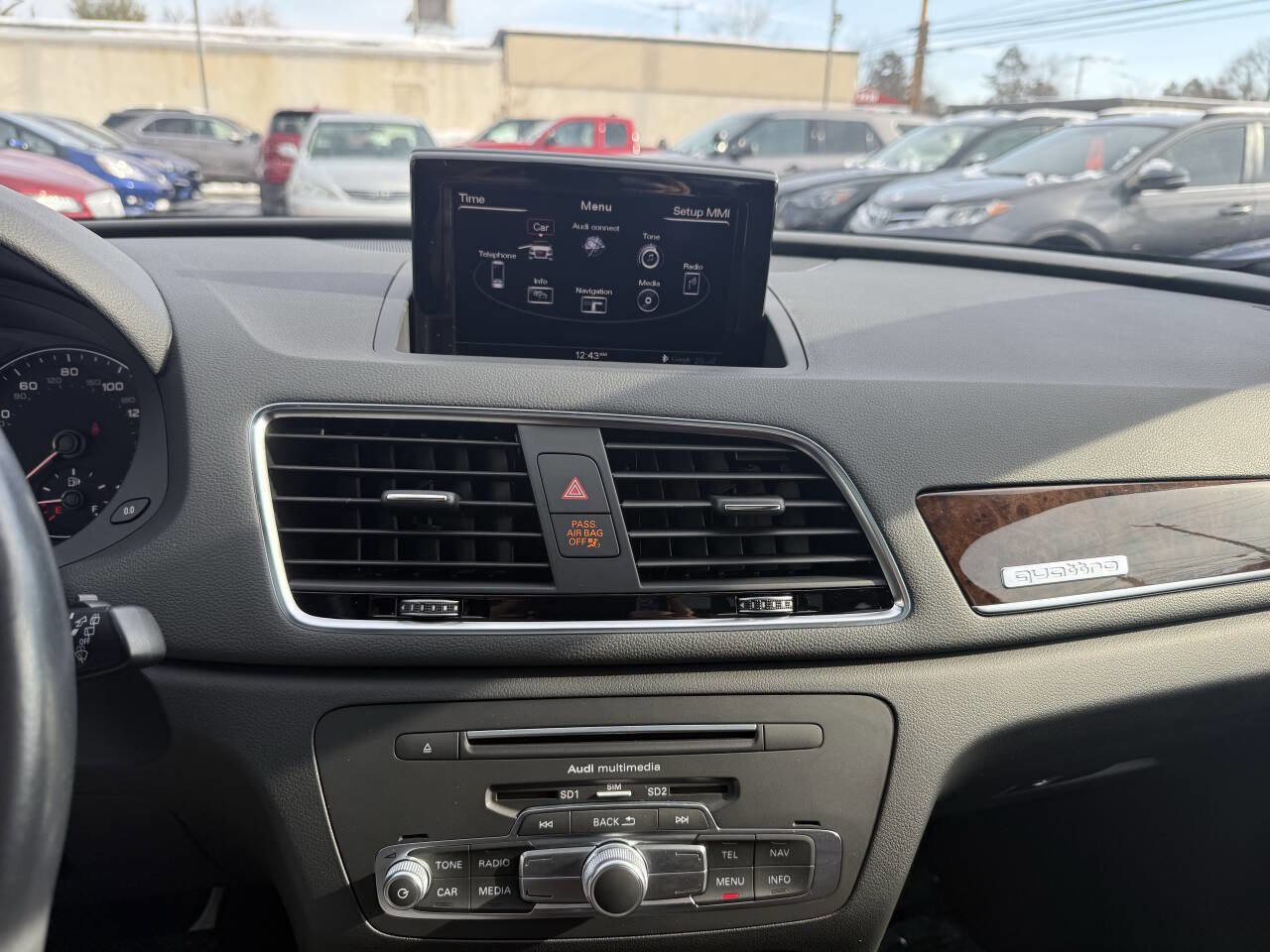 Used 2017 Audi Q3 2.0T Prestige image 24