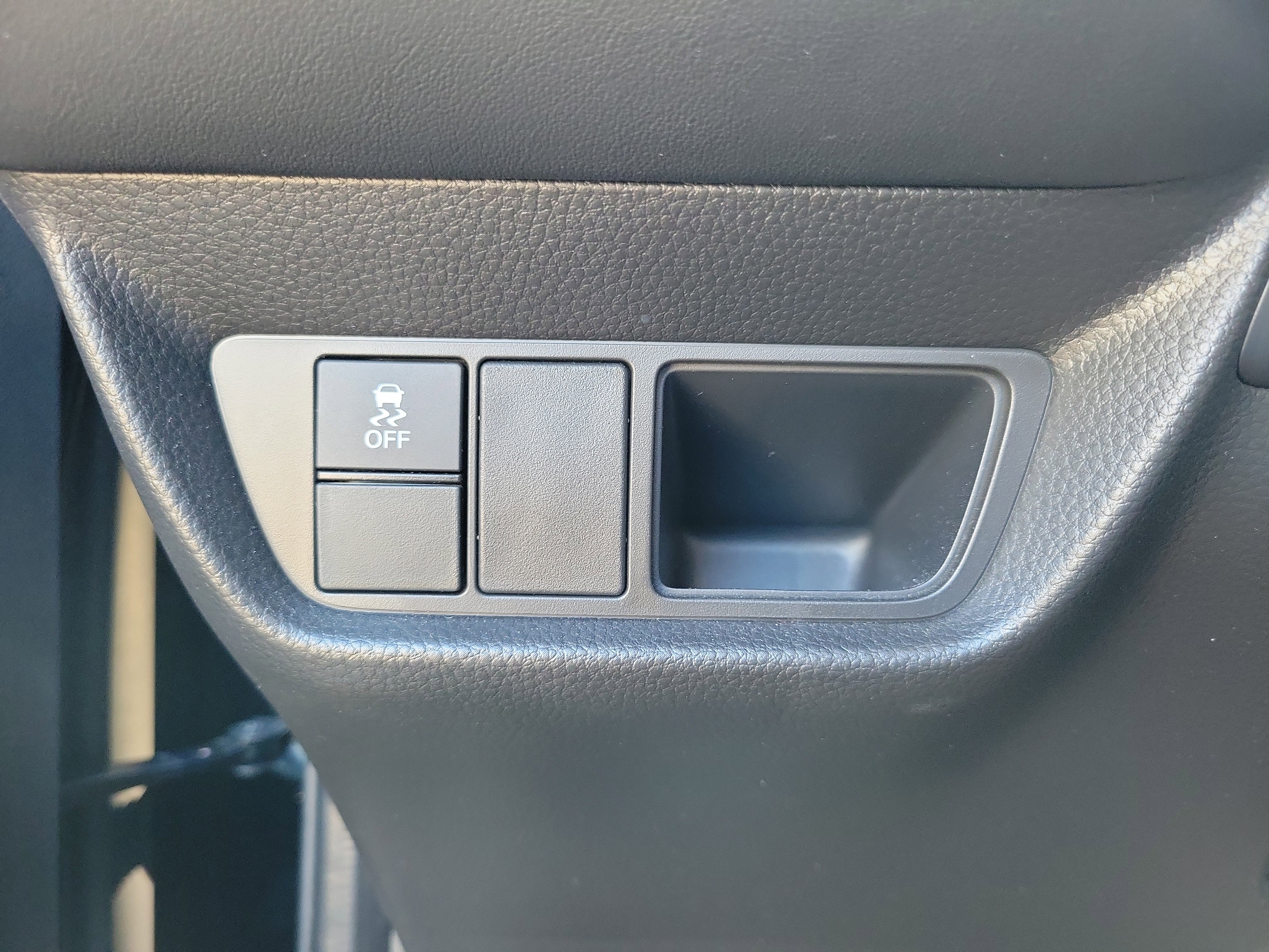 Used 2024 Honda HR-V LX image 23