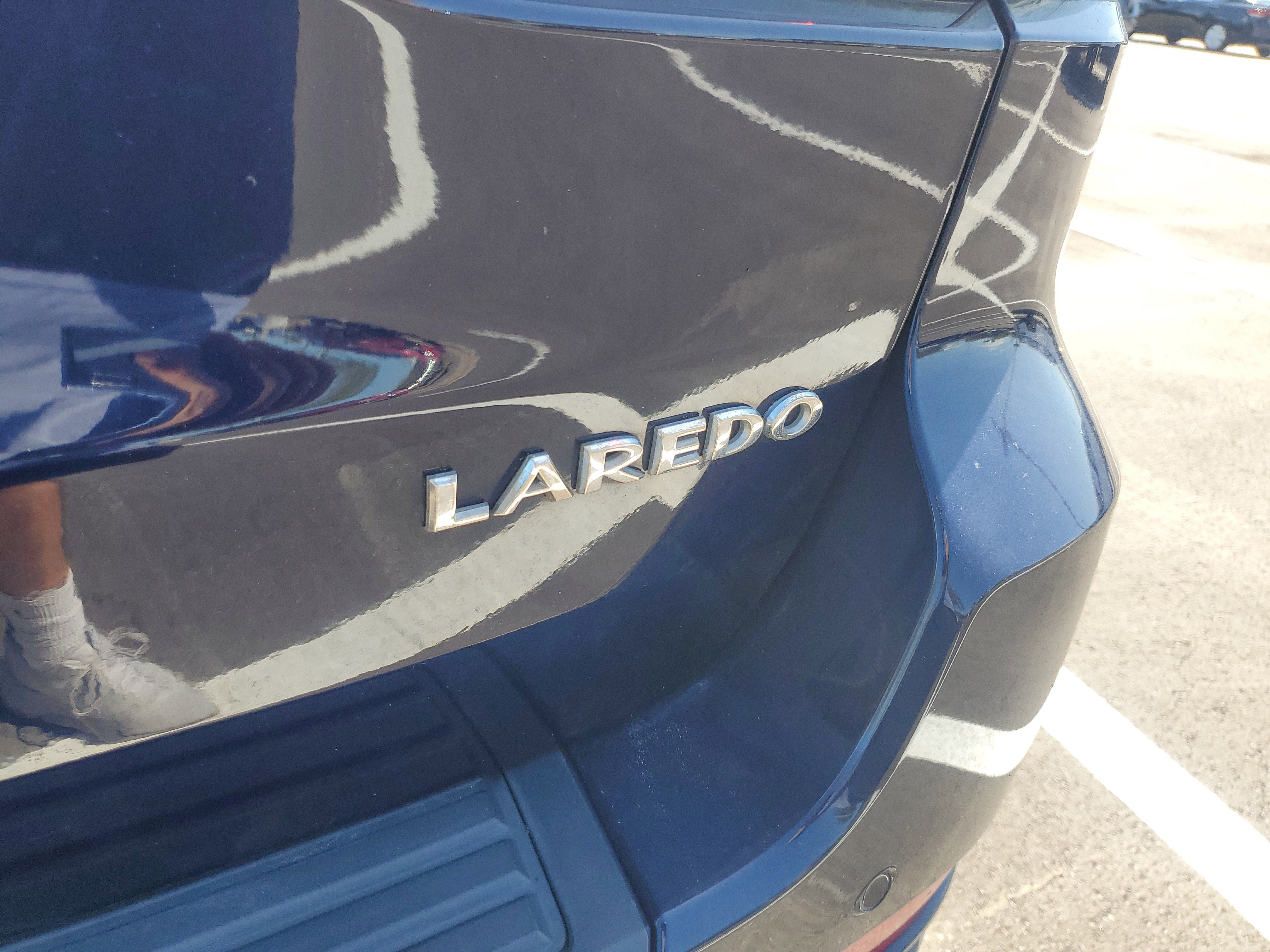 Used 2018 Jeep Grand Cherokee Laredo image 10