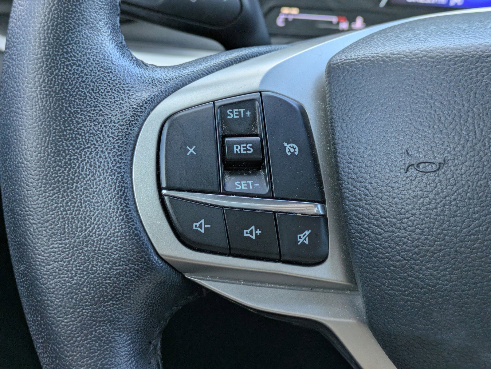 Used 2021 Ford Explorer XLT RWD image 20