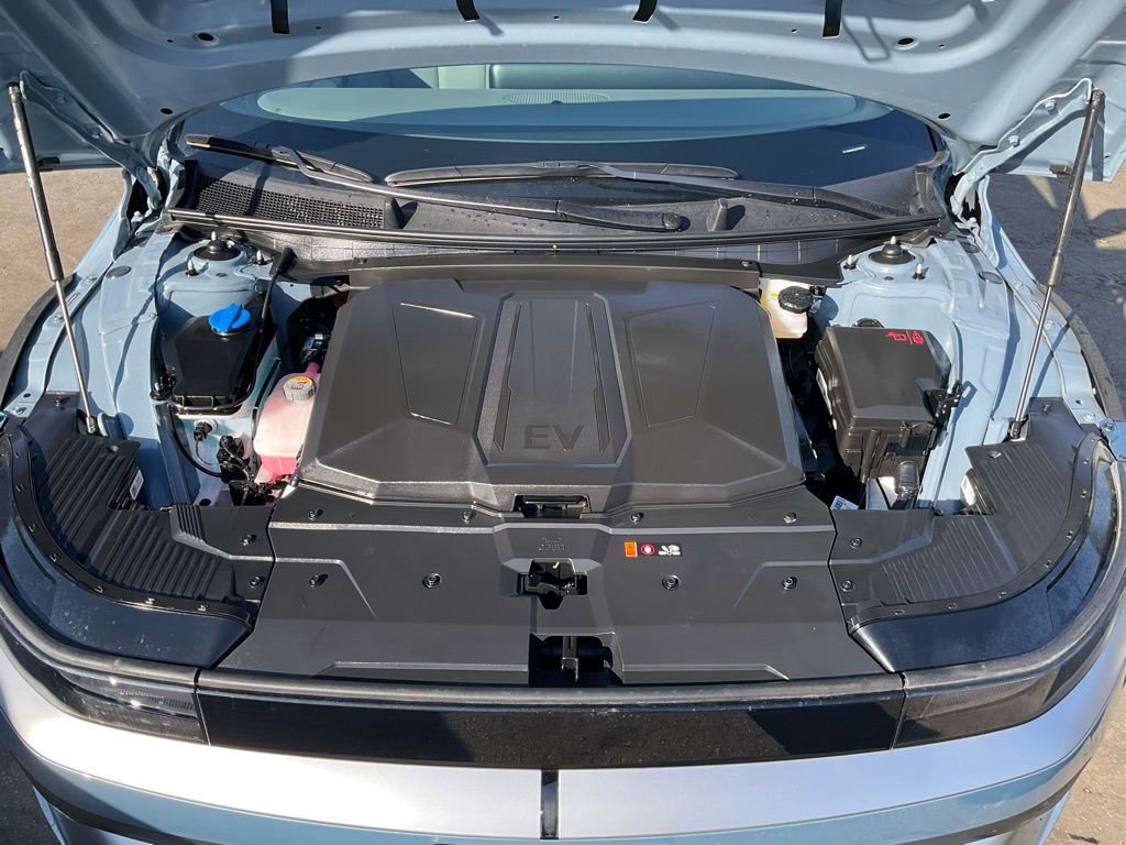 Used 2025 Hyundai Ioniq 5 SEL image 12