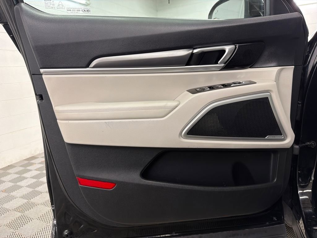 Used 2021 Kia Telluride S image 15