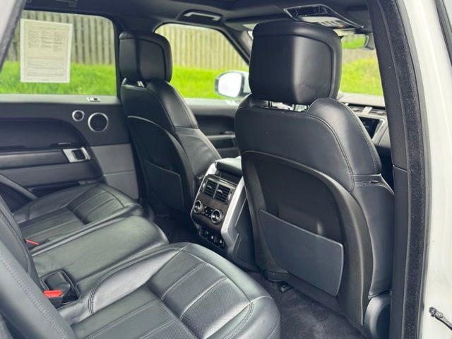 Used 2018 Land Rover Range Rover Sport HSE AWD/4WD image 16