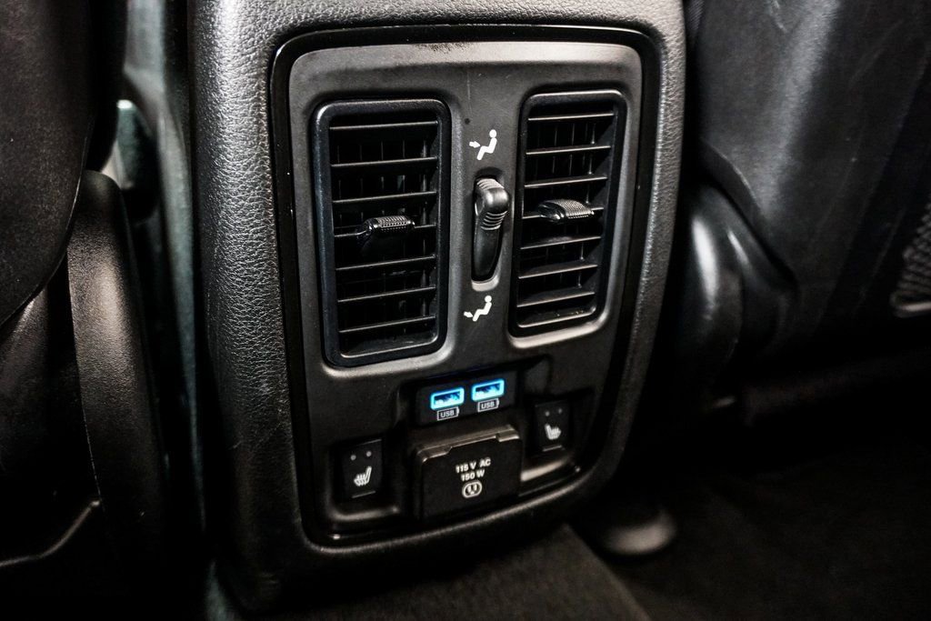 Used 2022 Dodge Durango R/T w/ Blacktop Package image 10