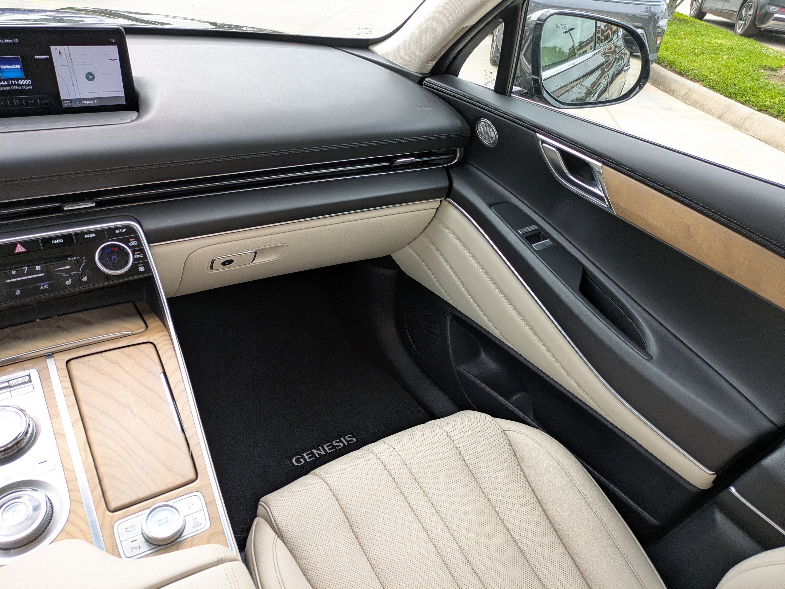 Certified 2024 Genesis GV80 3.5T image 12