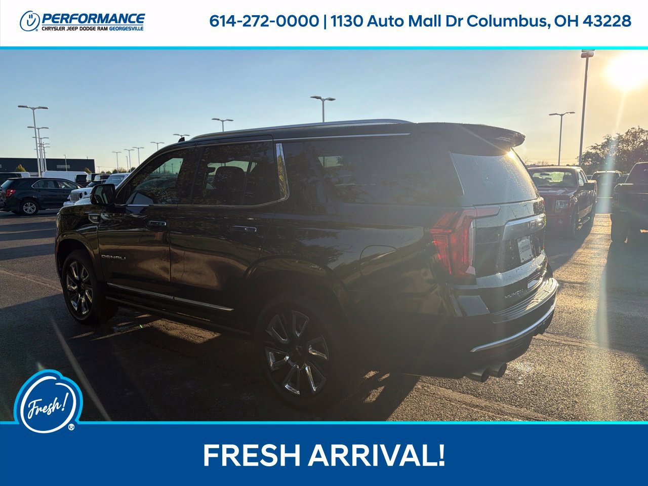 Used 2021 GMC Yukon Denali w/ Denali Premium Package AWD/4WD image 11