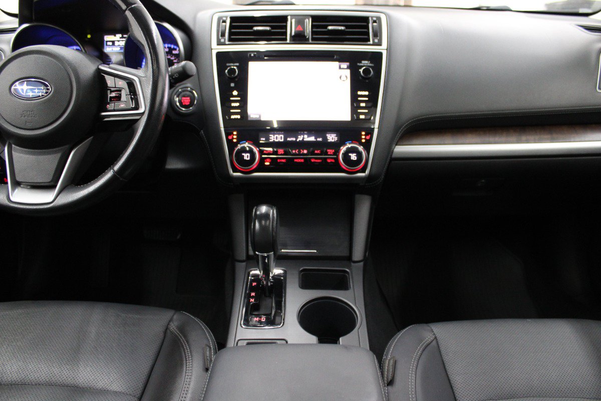 Used 2018 Subaru Outback 3.6R Limited AWD/4WD image 26