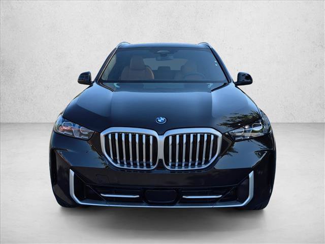 New 2026 BMW X5 xDrive50e w/ Executive Package AWD/4WD image 3