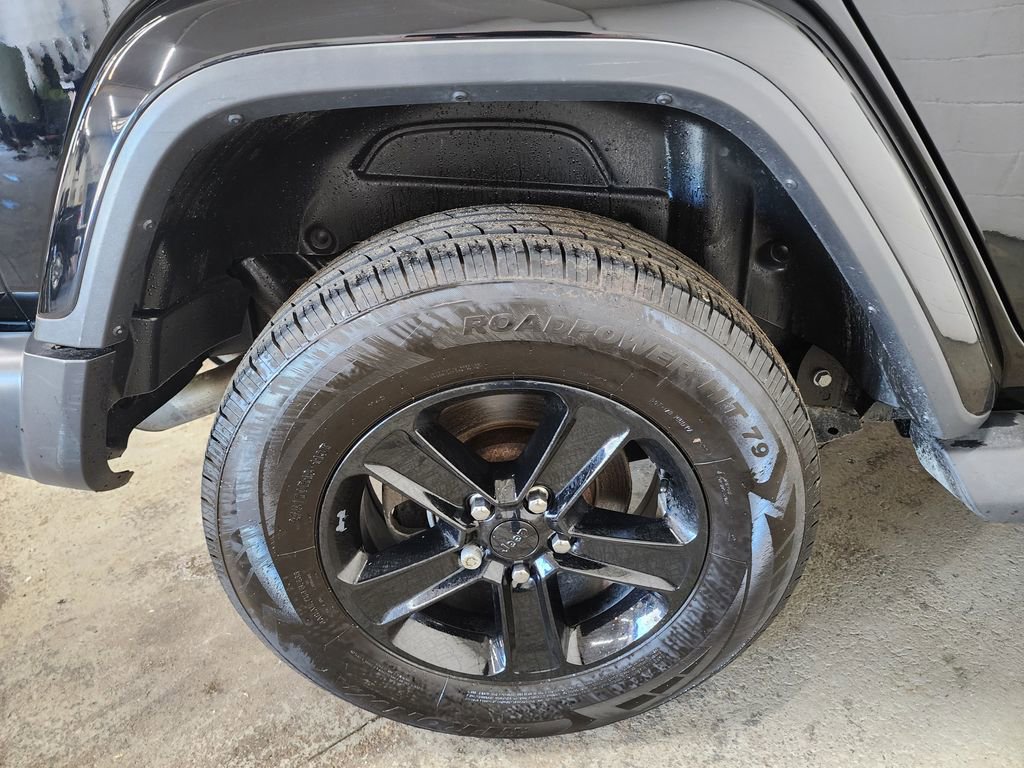 Used 2021 Jeep Wrangler Unlimited Sahara image 36