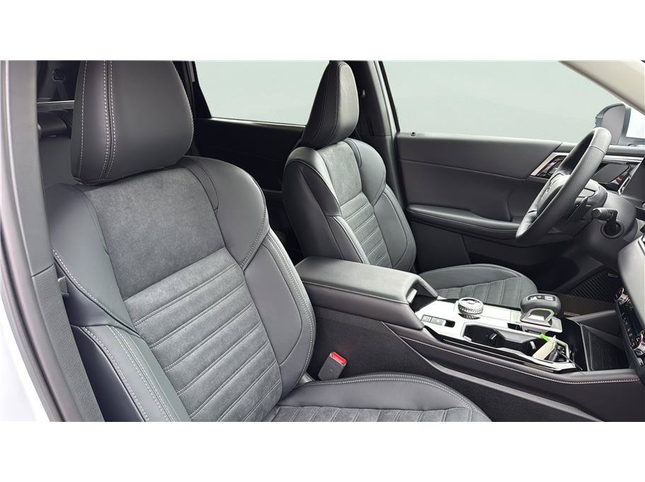 New 2026 Mitsubishi Outlander SE AWD/4WD image 19