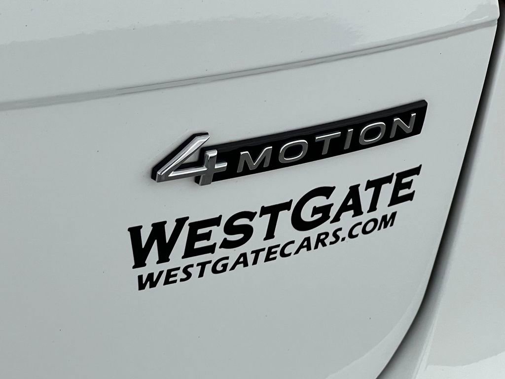 Used 2024 Volkswagen Tiguan SE image 36