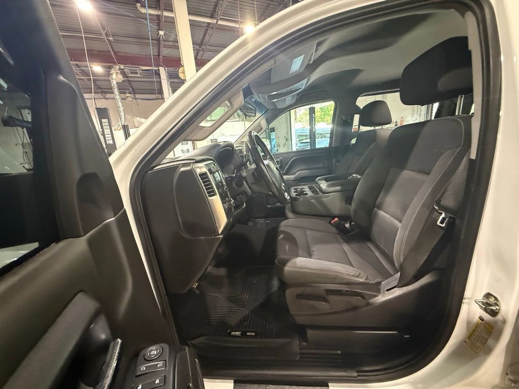 Used 2019 Chevrolet Silverado 2500 LT AWD/4WD image 19