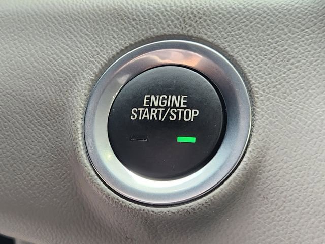 Used 2024 GMC Terrain SLT image 22