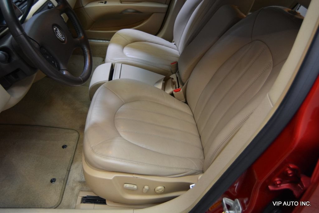 Used 2011 Buick Lucerne CXL FWD image 25