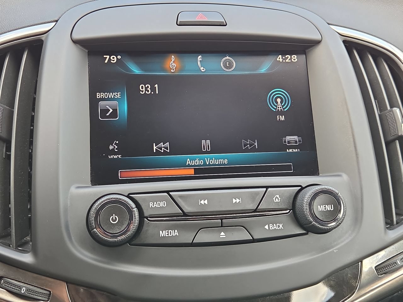 Used 2015 Buick LaCrosse FWD image 32