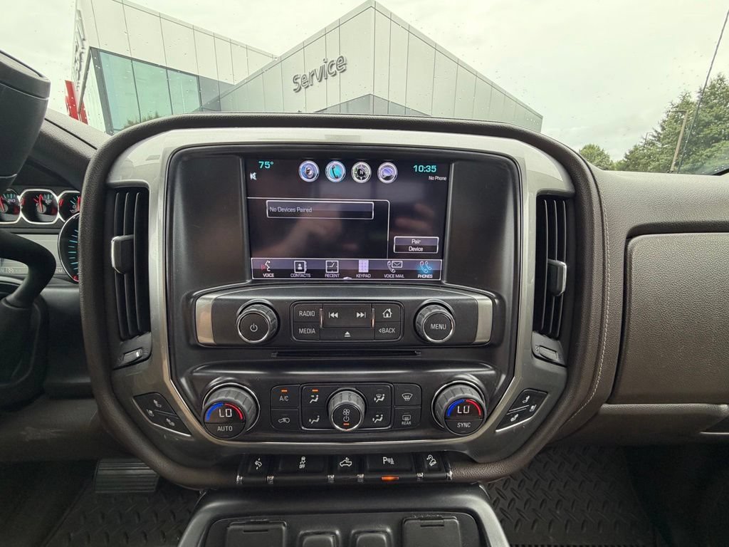 Used 2016 Chevrolet Silverado 1500 LTZ Z71 w/ LTZ Plus Package AWD/4WD image 10