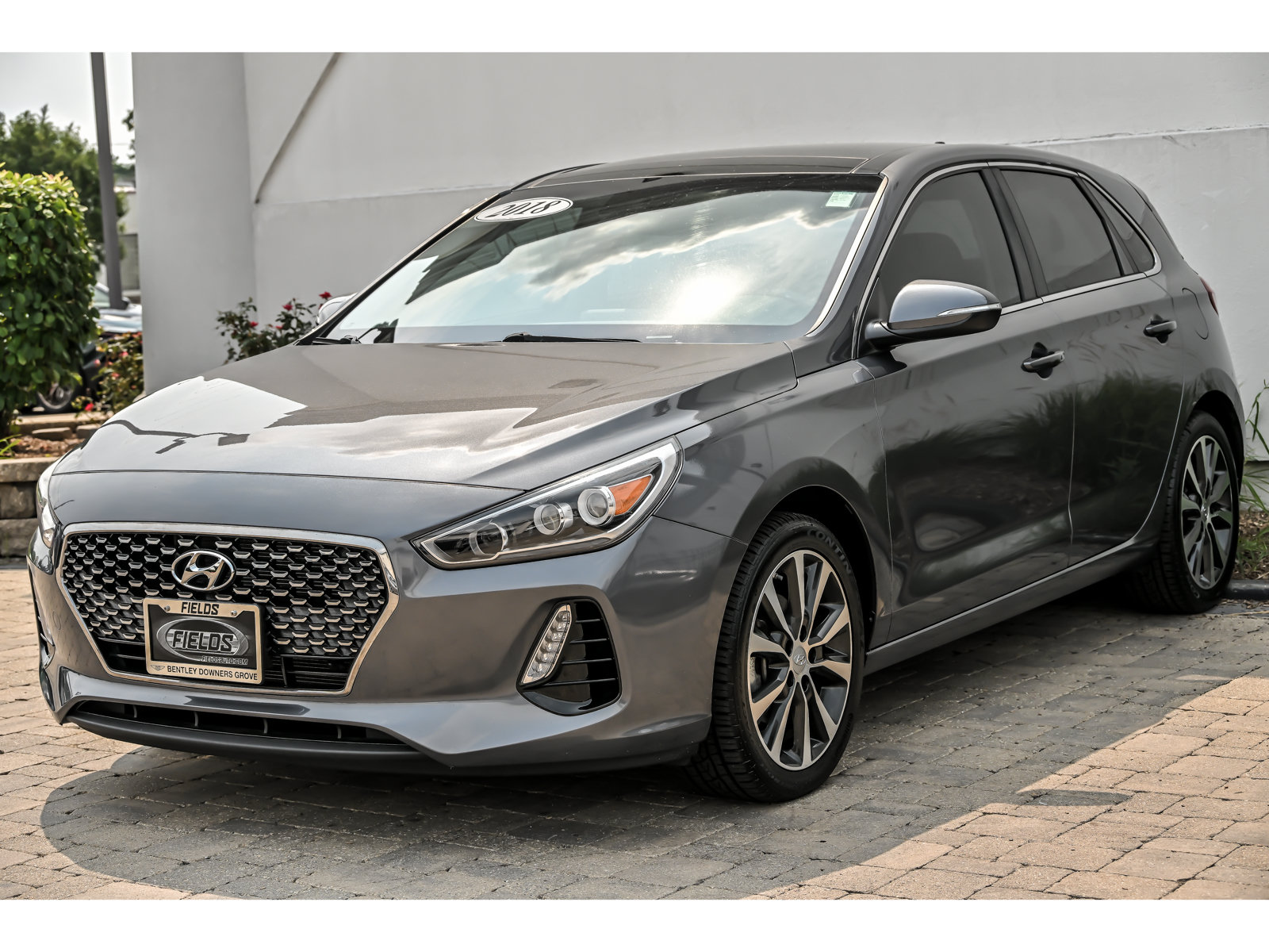 Used 2018 Hyundai Elantra GT w/ Tech Package 03 FWD image 5