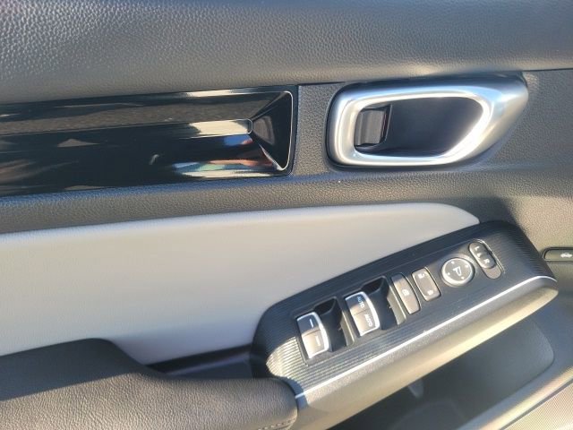 Used 2025 Honda Civic Sport image 19